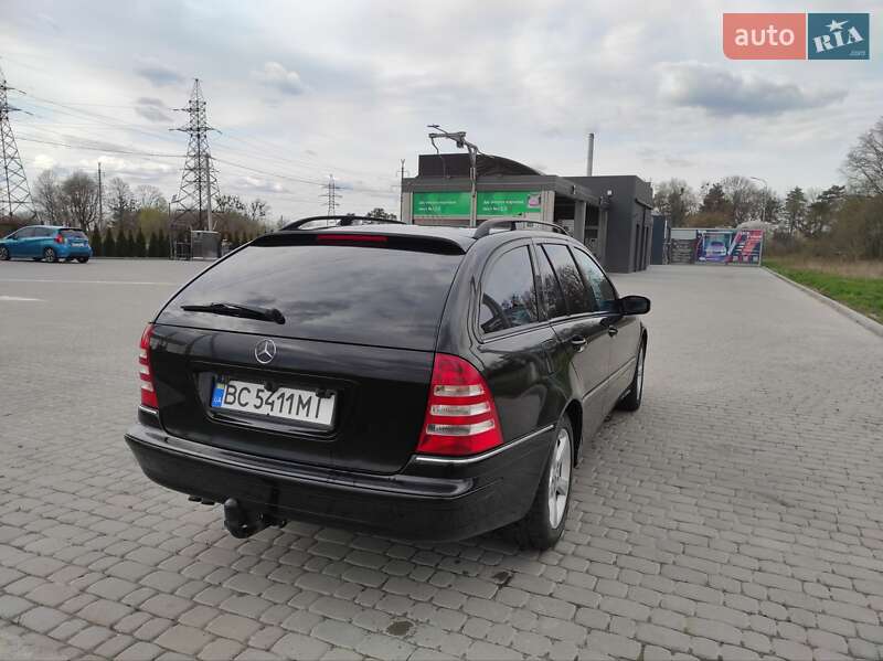 Универсал Mercedes-Benz C-Class 2006 в Львове
