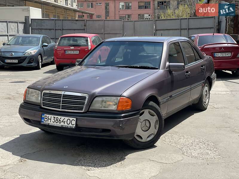 Mercedes-Benz C-Class 1994