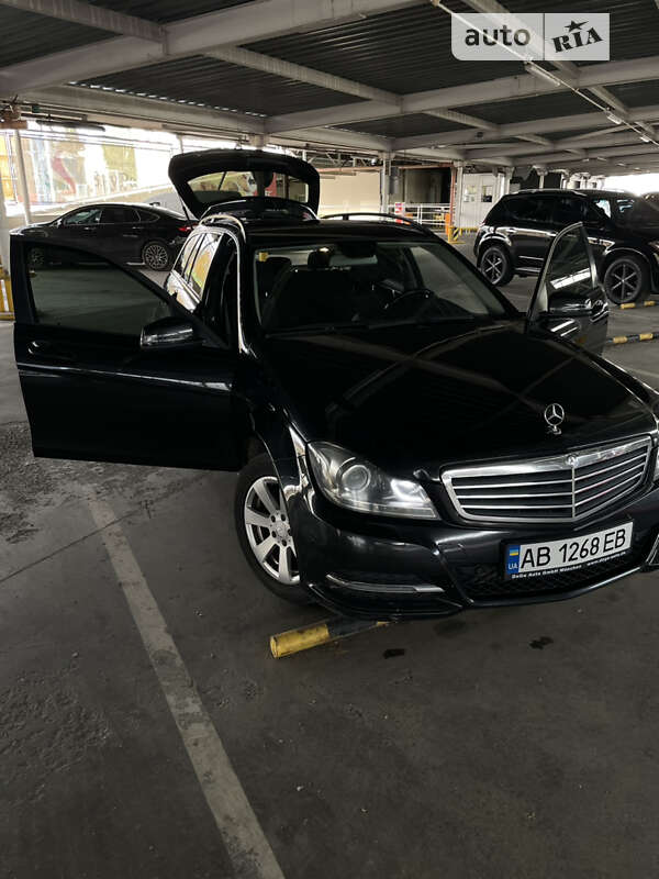 Универсал Mercedes-Benz C-Class 2013 в Виннице