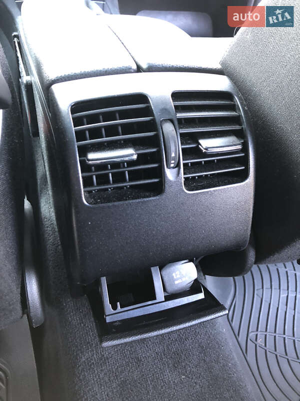 Универсал Mercedes-Benz C-Class 2013 в Киеве