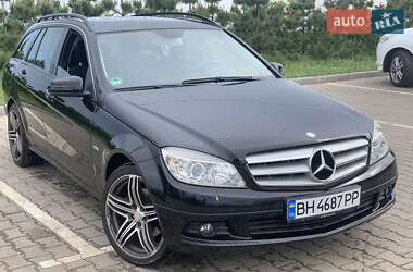 Mercedes-Benz C-Class 2010 Mercedes-Benz C-Class 2010