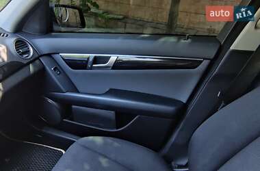 Седан Mercedes-Benz C-Class 2011 в 
