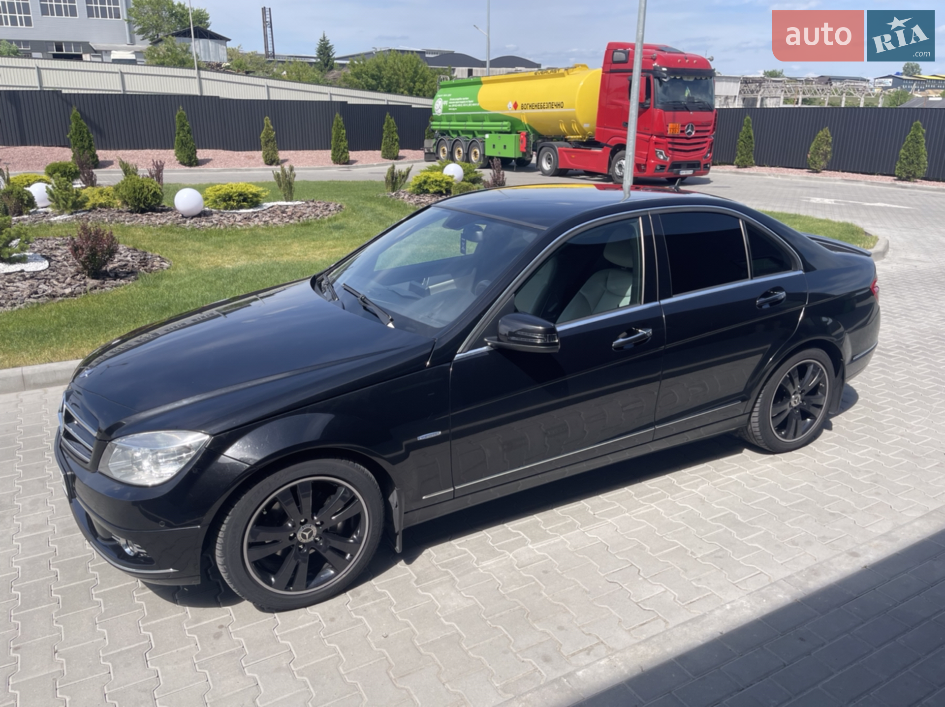 2010 Mercedes-Benz C-klasse - мініатюра 5
