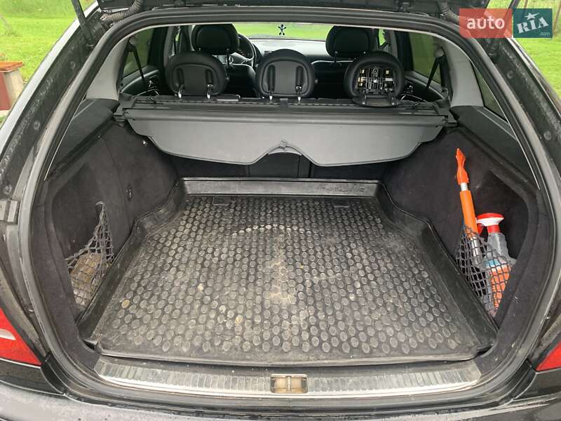 Универсал Mercedes-Benz C-Class 2003 в Львове
