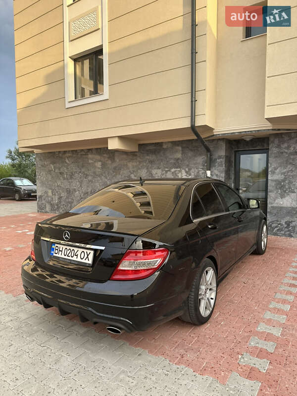 Седан Mercedes-Benz C-Class 2007 в Одессе