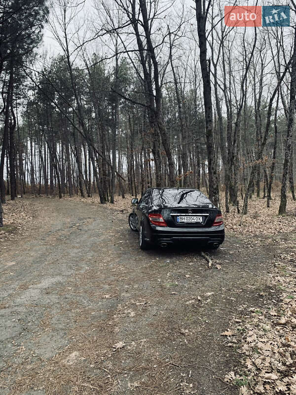 Седан Mercedes-Benz C-Class 2007 в Одессе