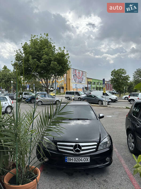 Mercedes-Benz C-Class 2007