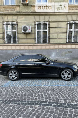 Mercedes-Benz C-Class 2009