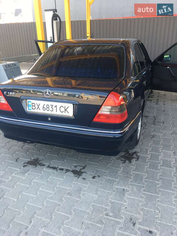 Седан Mercedes-Benz C-Class 1995 в Хмельницком