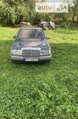 Седан Mercedes-Benz C-Class 1991 в Коломые