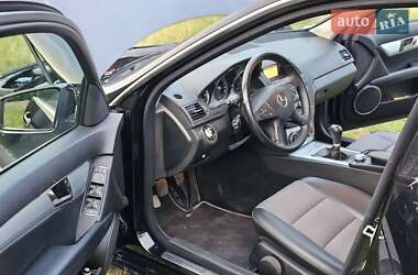 Універсал Mercedes-Benz C-Class 2009 в Ужгороді