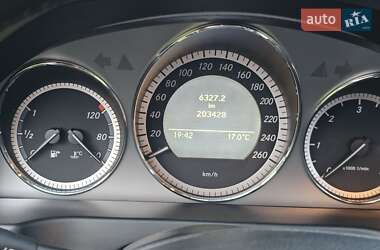 Універсал Mercedes-Benz C-Class 2009 в Ужгороді
