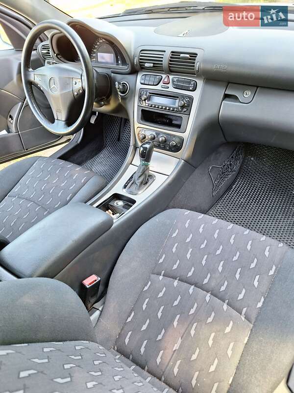 Купе Mercedes-Benz C-Class 2002 в Житомире