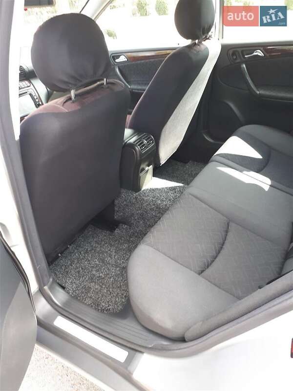 Универсал Mercedes-Benz C-Class 2002 в Новомиргороде фото 15 Универсал Mercedes-Benz C-Class 2002 в Новомиргороде