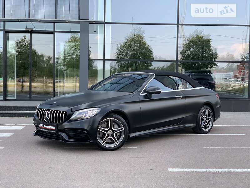 Кабриолет Mercedes-Benz C-Class 2019 в 