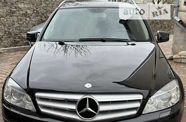 Mercedes-Benz C-Class 2010