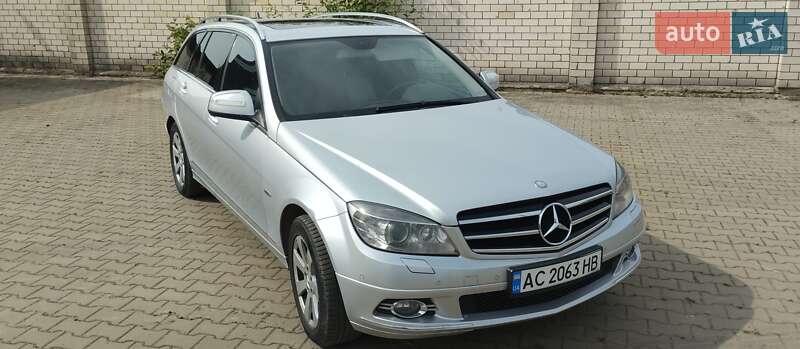 Универсал Mercedes-Benz C-Class 2008 в Луцке