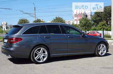 Універсал Mercedes-Benz C-Class 2018 в Чернівцях