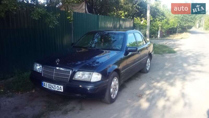 Седан Mercedes-Benz C-Class 1997 в Новомиргороде