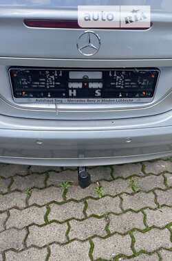 Седан Mercedes-Benz C-Class 2004 в 