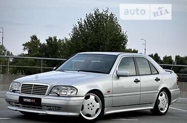 Седан Mercedes-Benz C-Class 1994 в Киеве