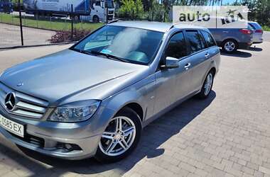 Mercedes-Benz C-Class 2010