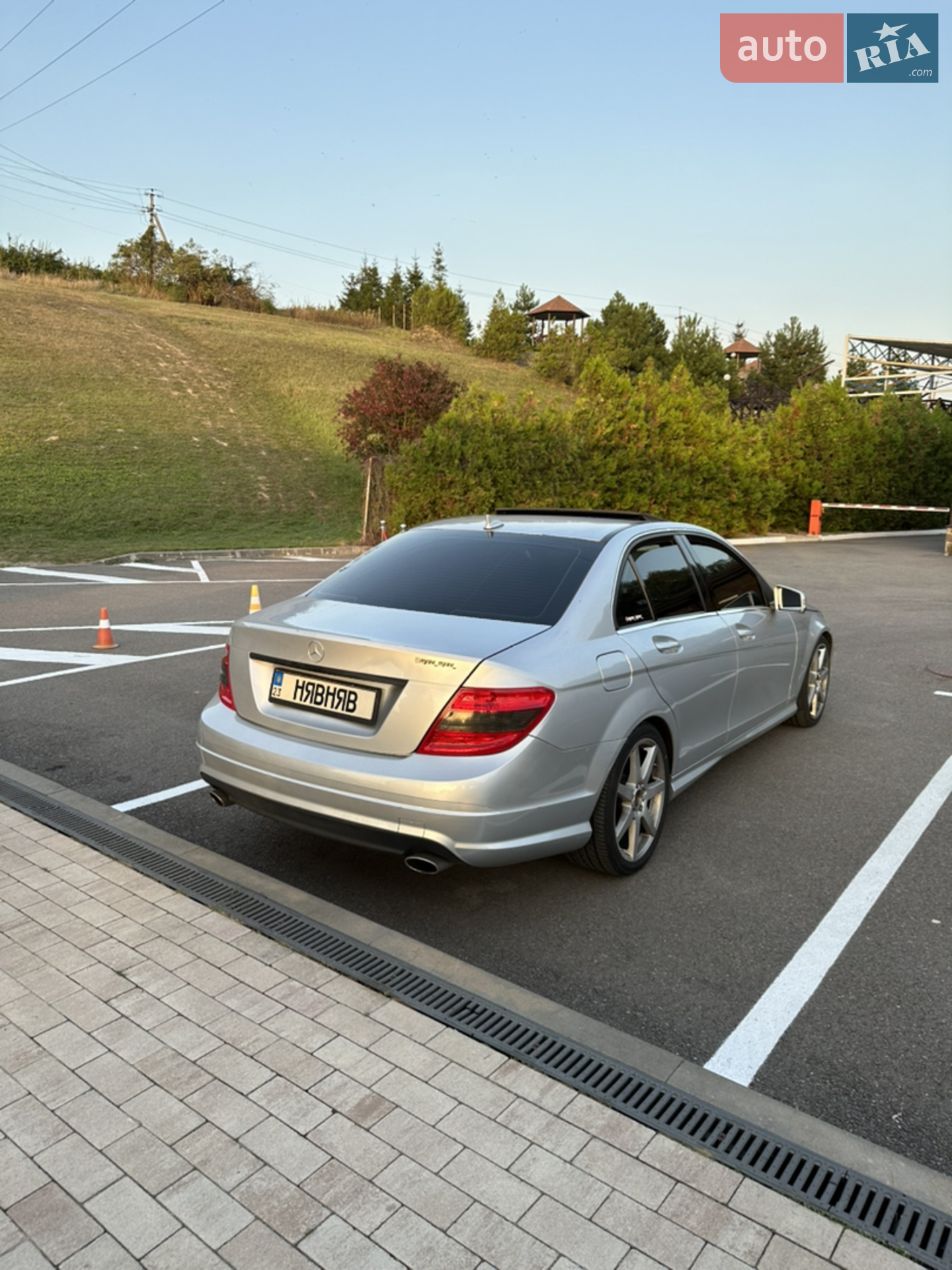 2011 Mercedes-Benz C-klasse - мініатюра 2