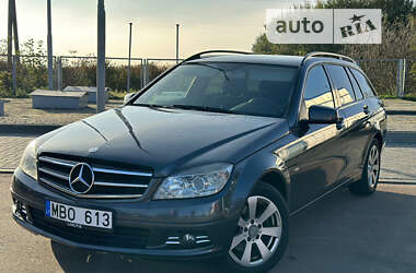 Mercedes-Benz C-Class 2010