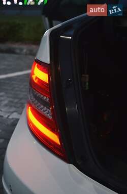 Седан Mercedes-Benz C-Class 2011 в 