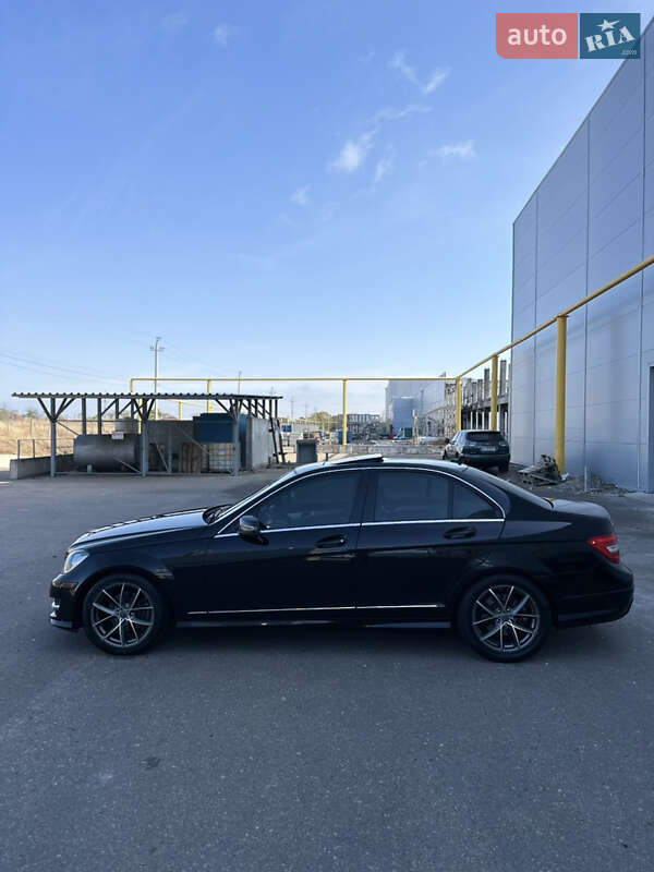Седан Mercedes-Benz C-Class 2014 в Одессе