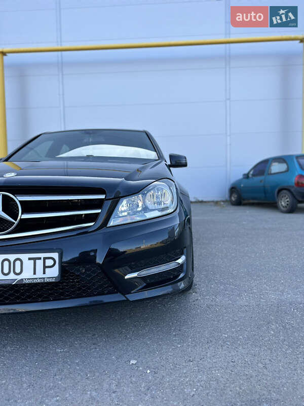 Седан Mercedes-Benz C-Class 2014 в Одессе