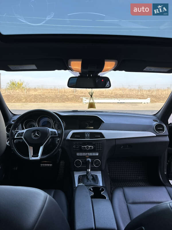Седан Mercedes-Benz C-Class 2014 в Одессе