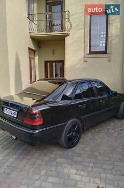 Седан Mercedes-Benz C-Class 1995 в Болехове