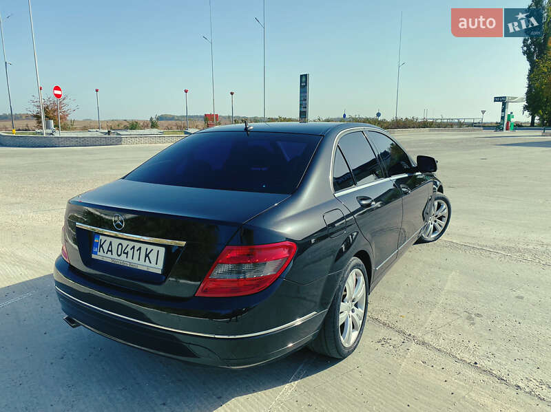 Седан Mercedes-Benz C-Class 2007 в Монастырище
