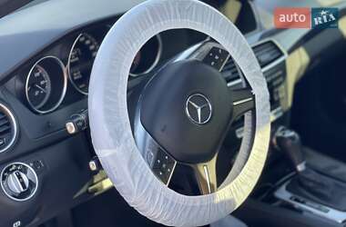 Седан Mercedes-Benz C-Class 2013 в 