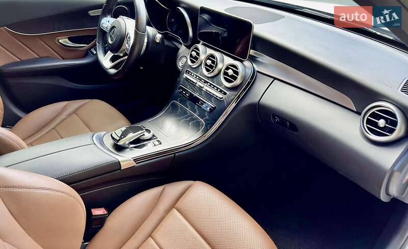 Седан Mercedes-Benz C-Class 2018 в Києві