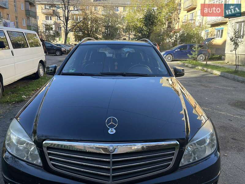 Универсал Mercedes-Benz C-Class 2010 в Стрые фото 7 Универсал Mercedes-Benz C-Class 2010 в Стрые