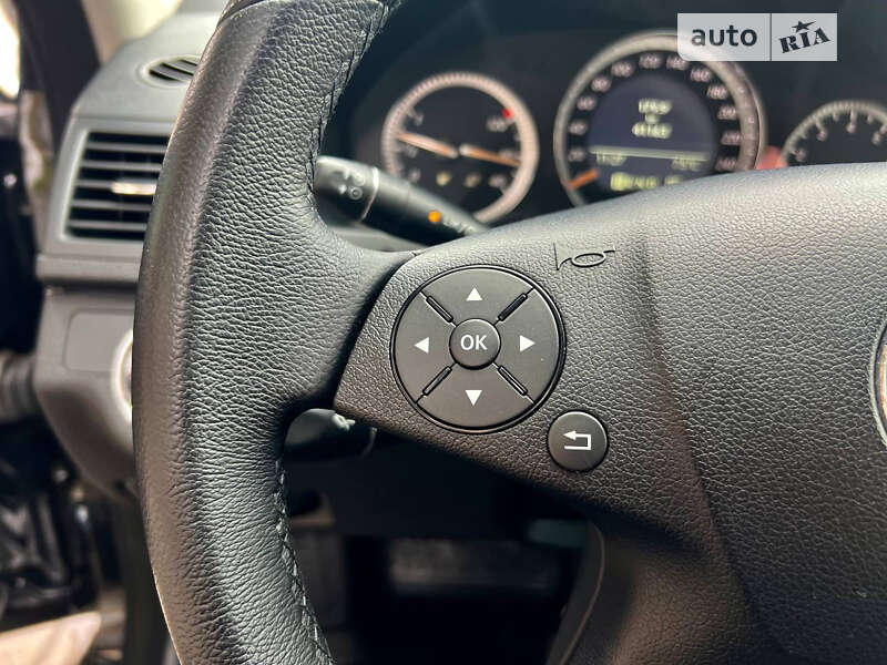 Седан Mercedes-Benz C-Class 2008 в Днепре