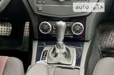 Седан Mercedes-Benz C-Class 2008 в 