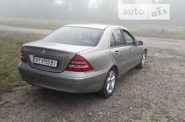 Седан Mercedes-Benz C-Class 2002 в 