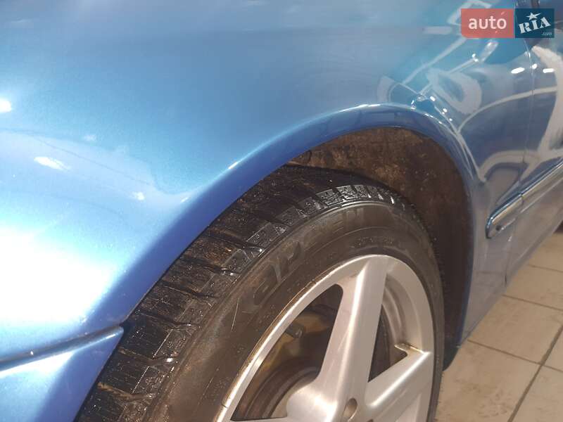Седан Mercedes-Benz C-Class 2000 в Киеве