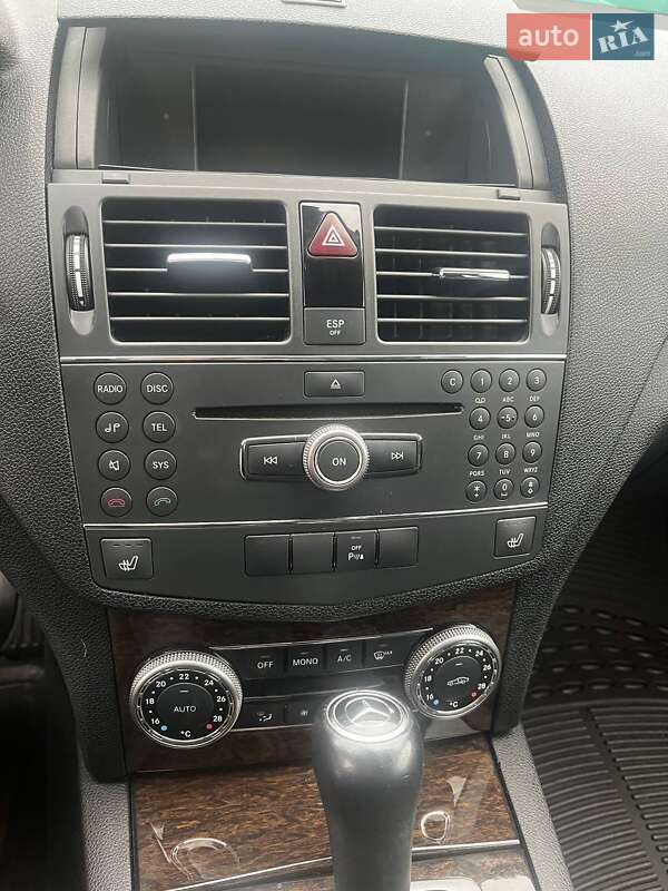 Седан Mercedes-Benz C-Class 2008 в Одессе