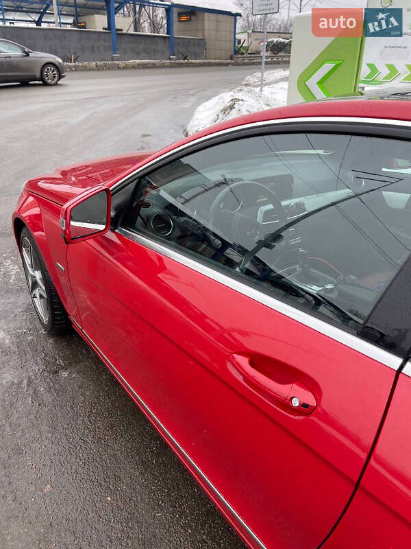 Купе Mercedes-Benz C-Class 2011 в Киеве