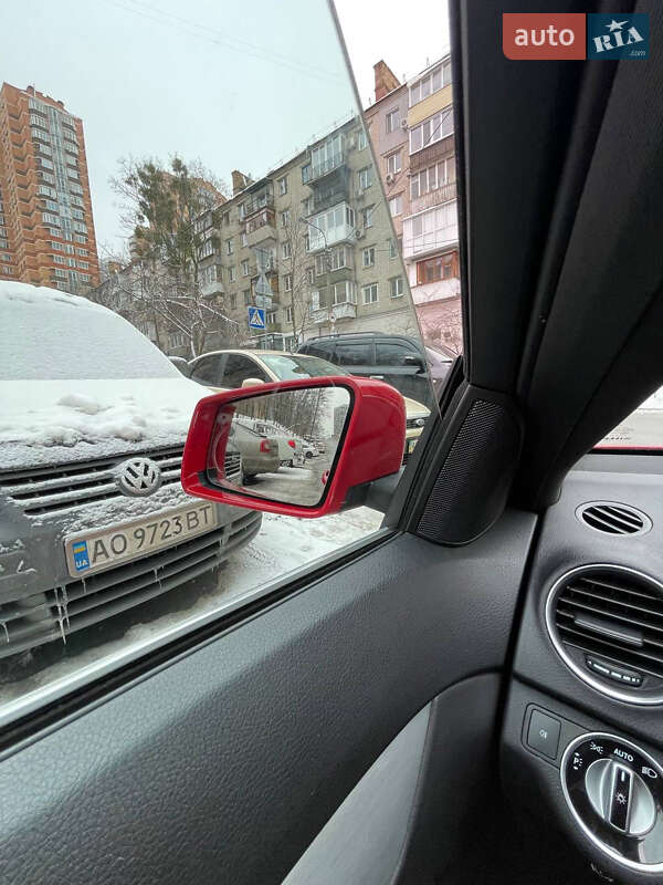 Купе Mercedes-Benz C-Class 2011 в Киеве