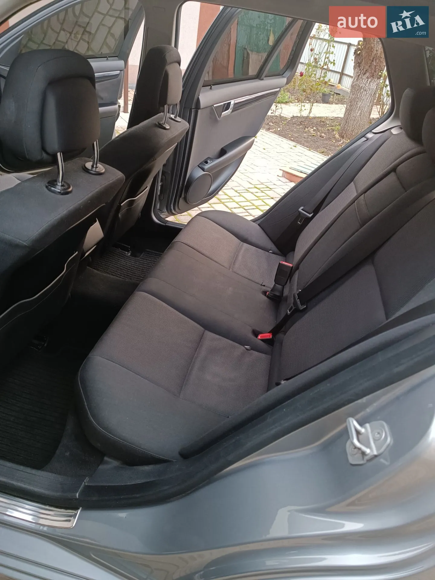 2010 Mercedes-Benz C-klasse - мініатюра 11