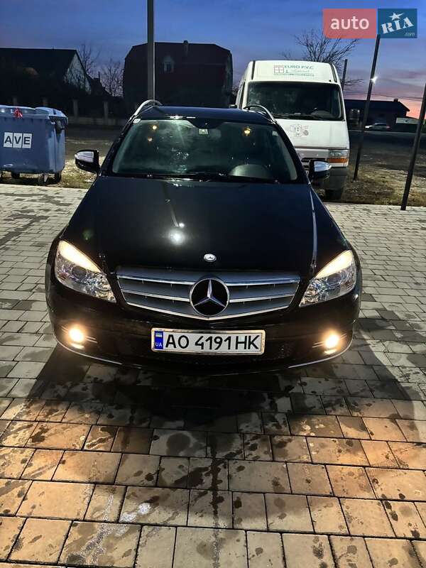 Универсал Mercedes-Benz C-Class 2007 в 