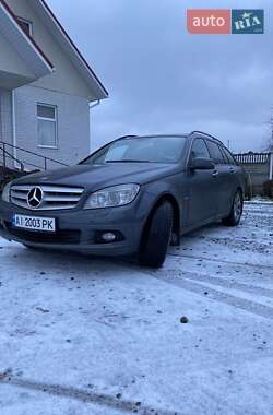 Mercedes-Benz C-Class 2010 Mercedes-Benz C-Class 2010