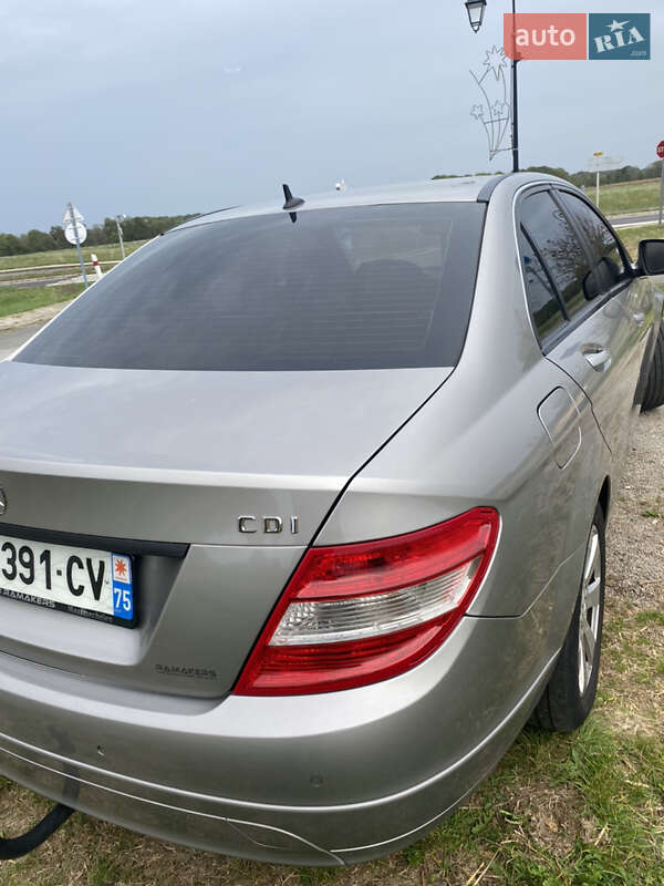 Седан Mercedes-Benz C-Class 2009 в Одессе
