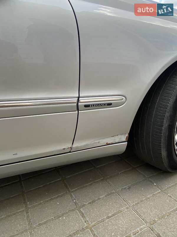 Седан Mercedes-Benz C-Class 2003 в Броварах