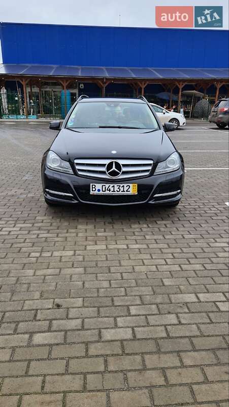 Универсал Mercedes-Benz C-Class 2012 в Староконстантинове